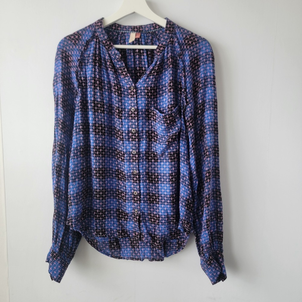 Anthropologie pilcro Embroidered Plaid Button Up size L Crew Neck Long Sleeve
